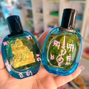NƯỚC HOA TÀI LỘC MẸ HOẮC