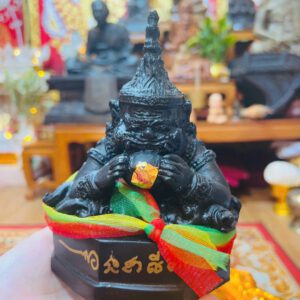 Thần rahoo khổng lồ nuốt vận xui tử vi linh nghiệm